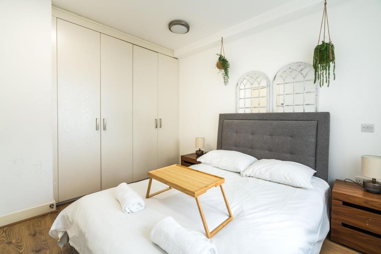 Amazing 2 Bedroom / Earls Court / Kensington London Exterior foto